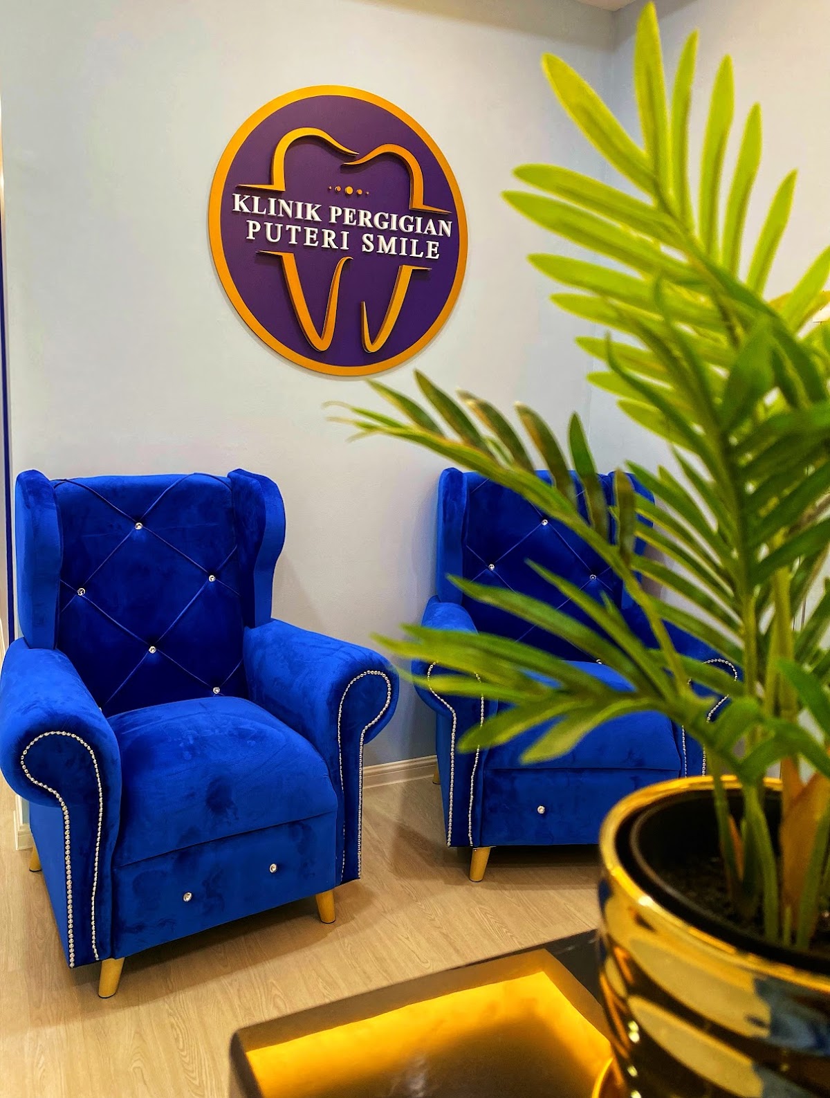 Puteri Smile Dental Clinic waiting area